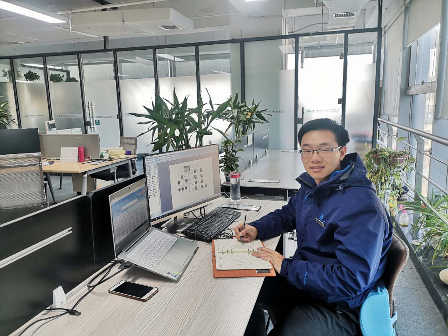 项目经理~李乐毅~10年石油炼化、1年汽车行业自动化专业从业经验